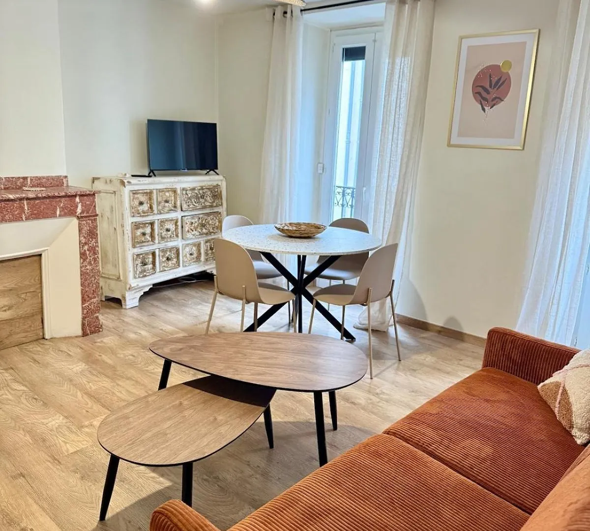 Le Cocon Colore - Appartement Centre Ville 루르드
